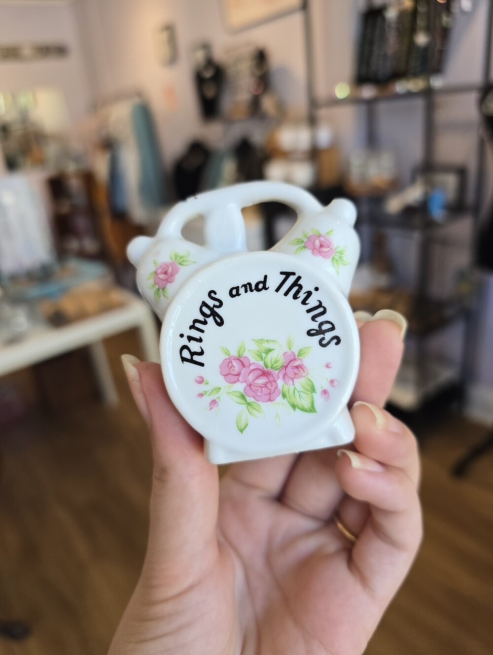 VTG 'Rings and Things' Ceramic Ring Holder